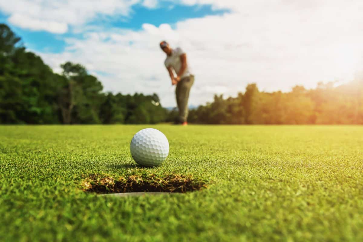 Cosa Regalare ad un Appassionato di Golf : 12 Idee Regalo